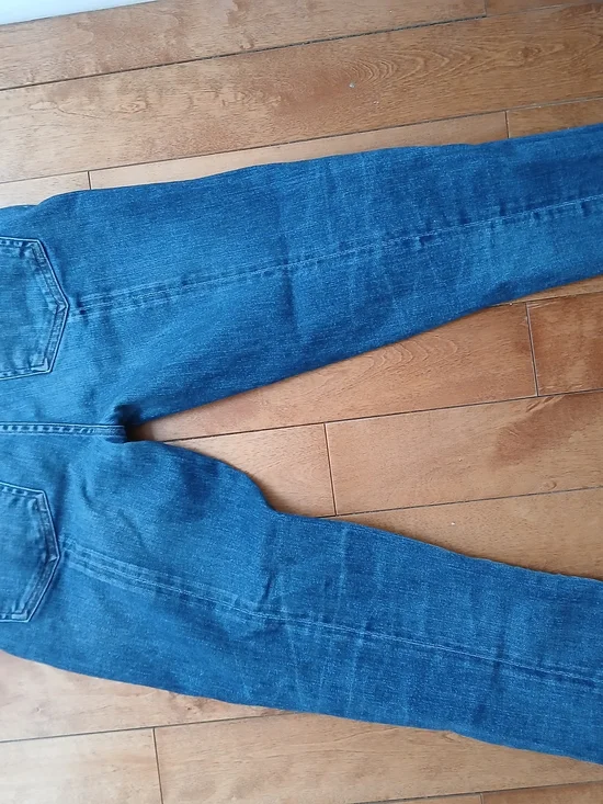 Citizens of Humanity Mid Wash Straight-Leg Jeans with Asymmetrical Hem - Picture 8 of 12